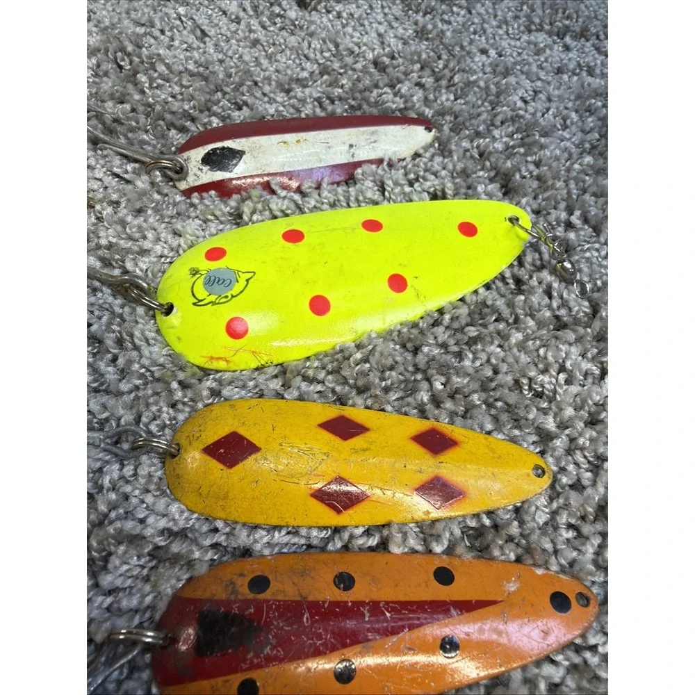 Lot Of 4 Daredevle Vintage Spoons